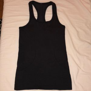 Lululemon Swiftly Razorback